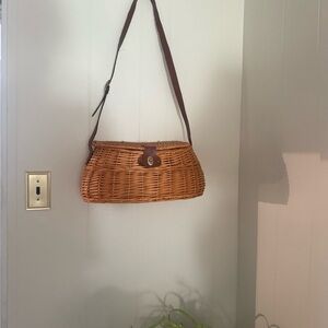 Creel basket